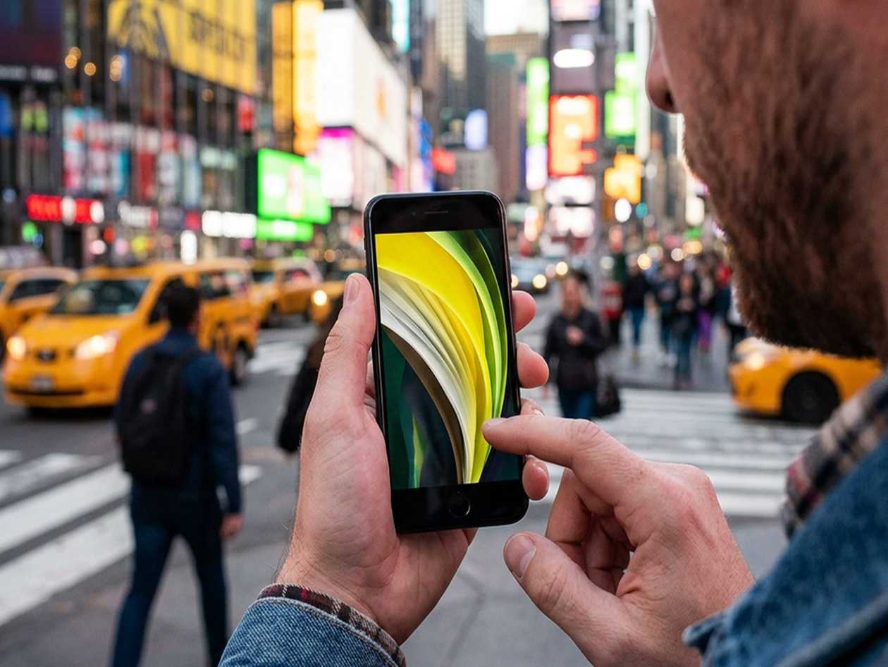iPhone SE: Gombokkal vissza a jövőbe csak 38 ezerért