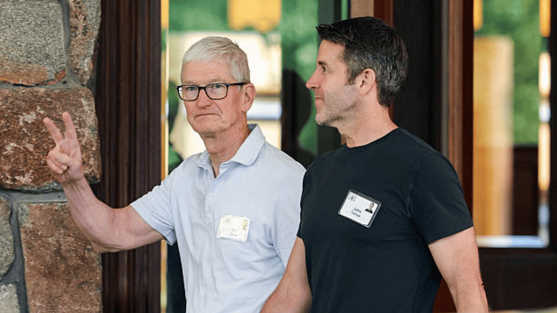 Tim Cook évekkel ezelőtt megtervezte utódlását John Ternusnak